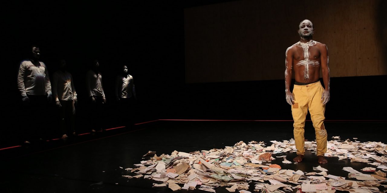 Review: Sur Les Traces De Dinozord at REDCAT