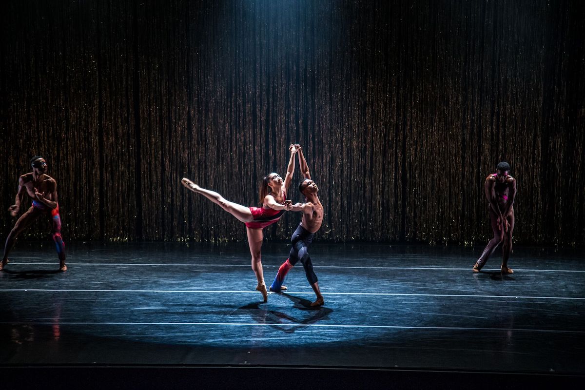 Complexions' "Stardust". Photo by Hagos Rush.