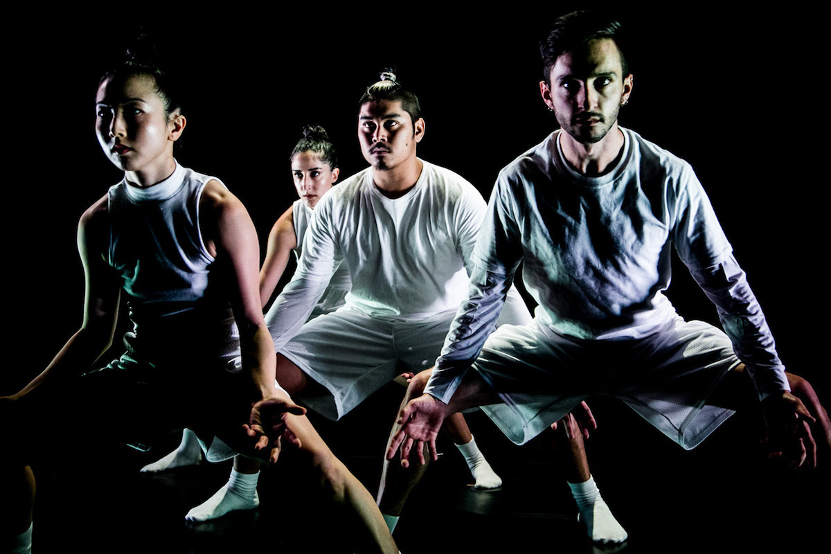L.A. Contemporary Dance Company. Photo by Taso Papadakis.