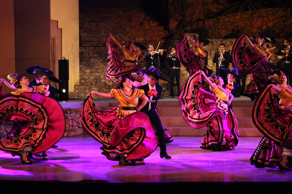 Grandeza Mexicana Folk Ballet Company. Photo courtesy of the artists.