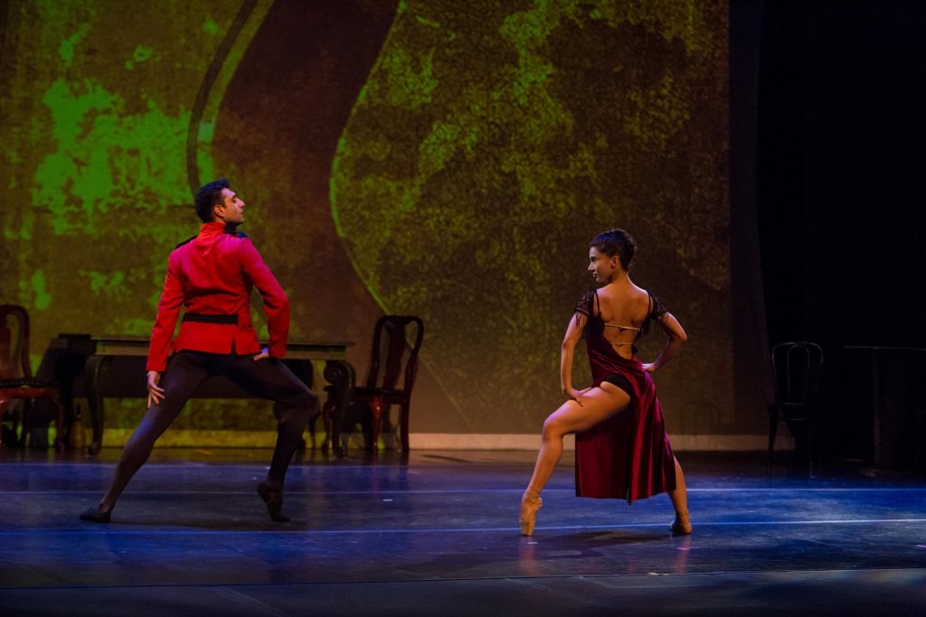 Photo 12 - (l to r) Grigori Arakelyan (Don José) and Elen Harutyunyan (Carmen) - Photo by Cheryl Mann - tech314