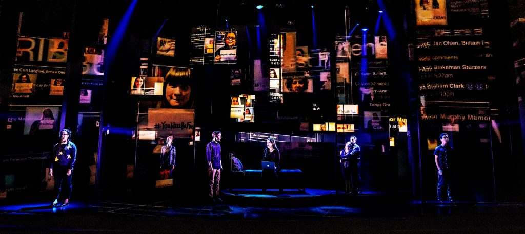 2_-_The_Company_of_the_First_North_American_Tour_of_Dear_Evan_Hansen._Photo_by_Matthew_Murphy._2018resized