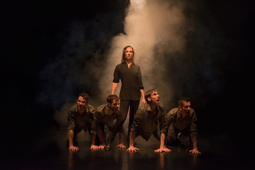Cas Public & Koperegietery in "9" - Photo by Damian Siqueiros