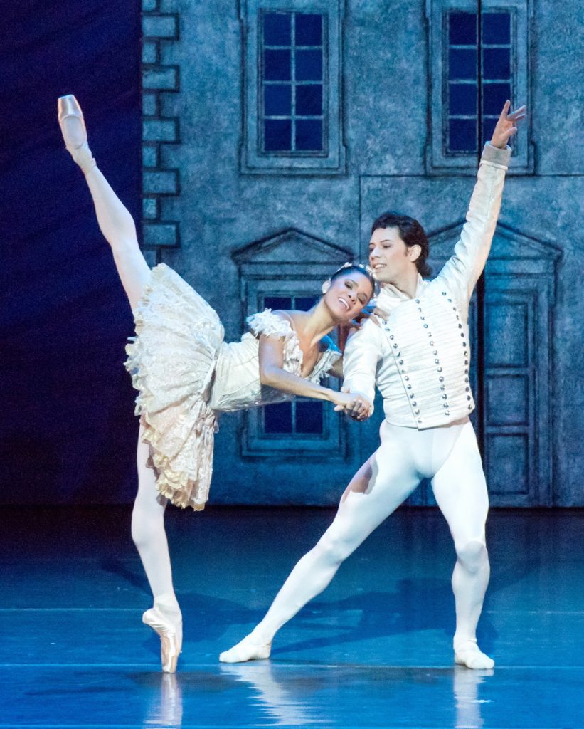 American Ballet Theatre. Photo by Doug Gifford.