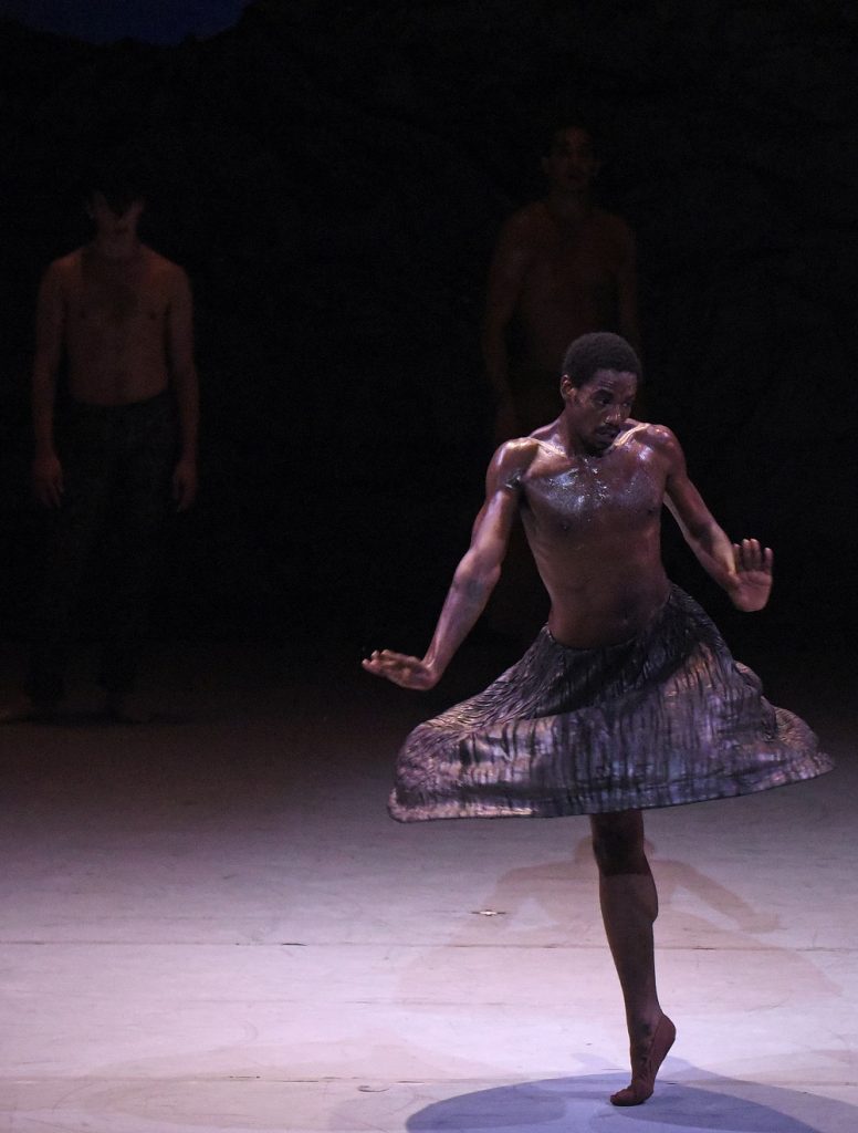 Alonzo King LINES Ballet 2838 by Kevin Perry