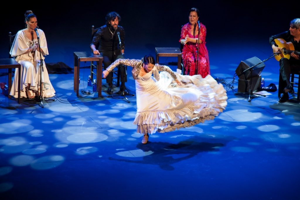 Forever Flamenco. Photo by Alfred Mauve.