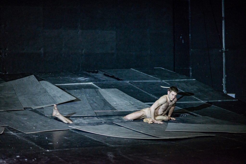 THE GREAT TAMER by Dimitris Papaioannou_photograph by Julian Mommert_JCM_7260