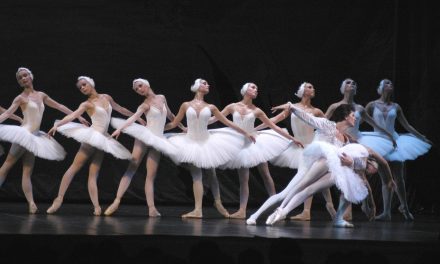 Love Conquers All in the Russian National Ballet’s “Swan Lake”