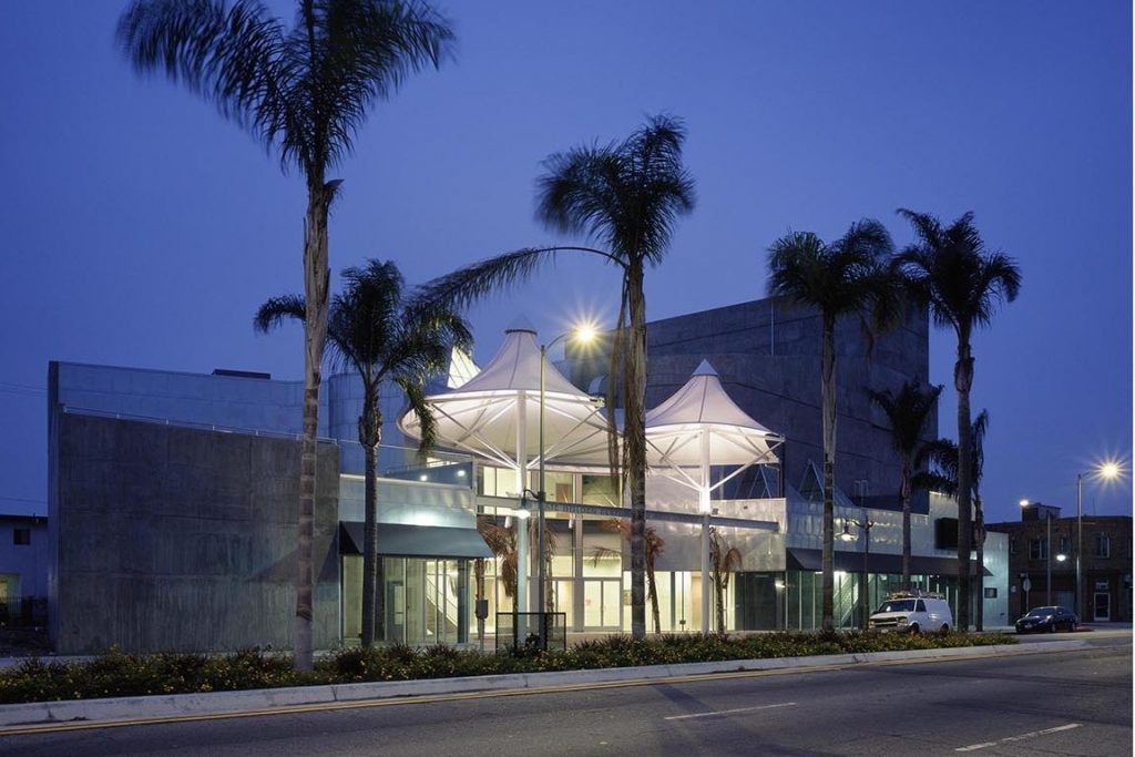 Nate Holden Performing Arts Center - FSY Architects