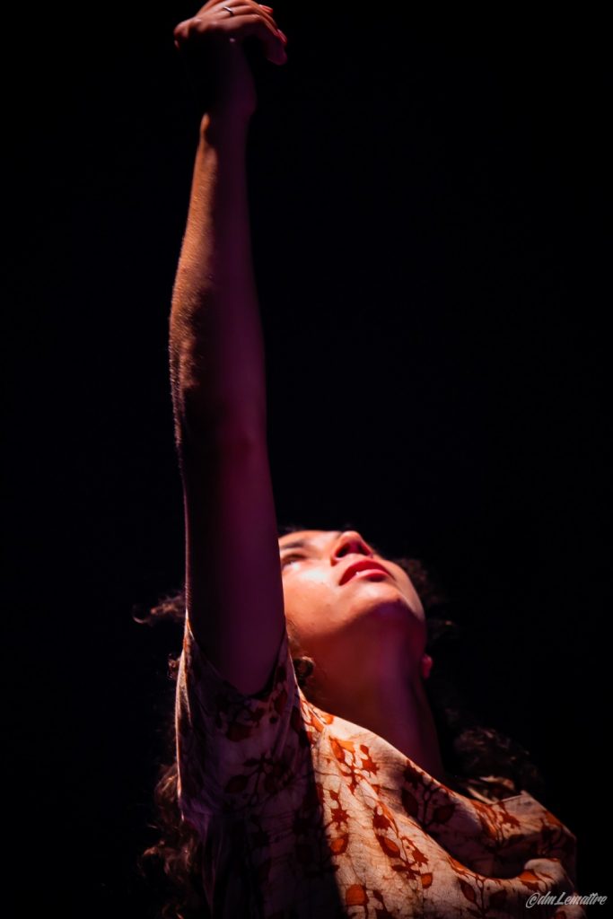 Deborah Rosen and Dancers - Photo: dm Lemattre
