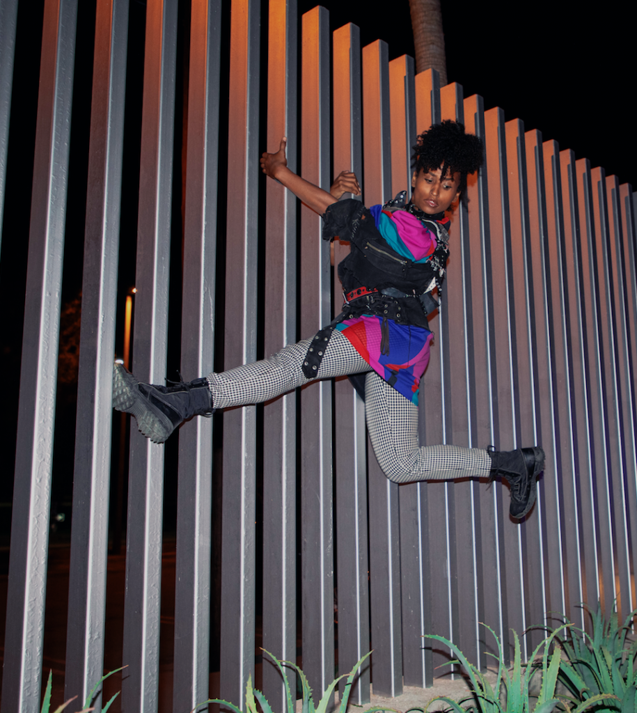 Heidi Duckler Dance. Photo by Keanu Narciso.