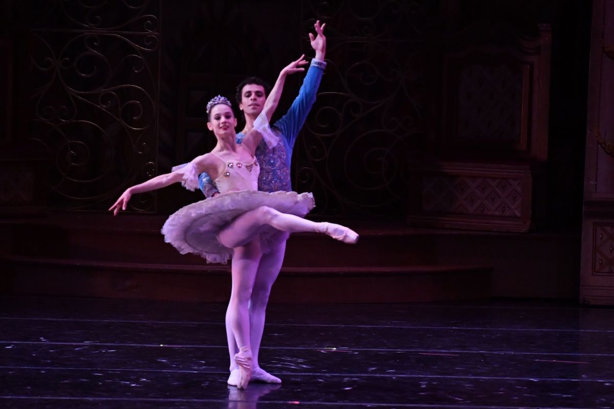 Festival Ballet Theatre. Photo by Dave Friedman.