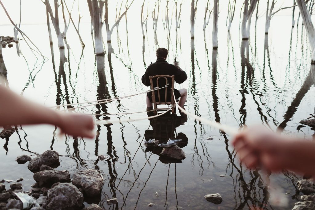 "In the Anchor Print" - Experimental Short - Leandro Nevall - 6:46 (Argentina)