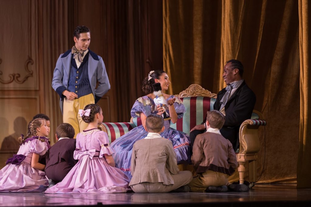 Isabella Velasquez, Anthony Cannerella and Bobby Briscoe in Sacramento Ballet's "The Nutcracker" - Photo: Chris Hardy