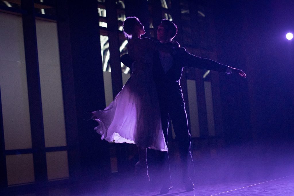 American Contemporary Ballet - Sarah Bukowski and Joah Brown in "Astaire Dances III" - Photo by Michel Estival