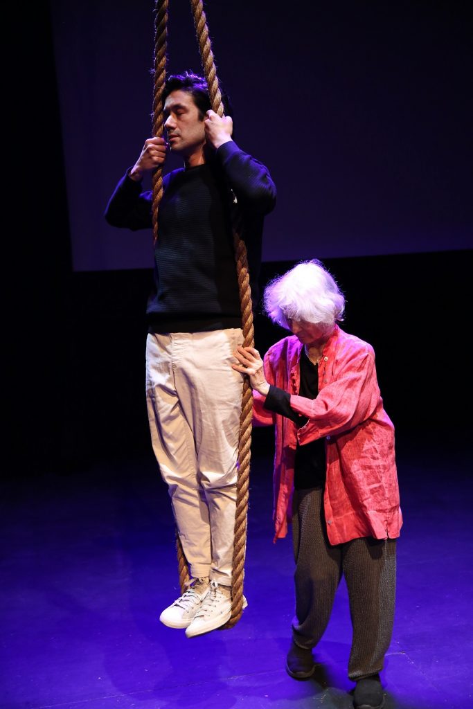 Al Di La: An Evening ofAl Di La: An Evening of Sound Works by Simone Fort – Photo by Steve Gunther, REDCAT/CalArts