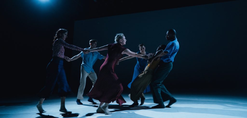 LACDC in "Naneh" choreography by Roya Carreras - Photo by Robbie Sweeney
