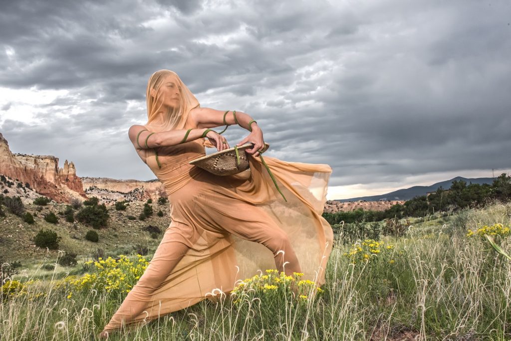 Dancing Earth - Photo © Paulo T. Photography