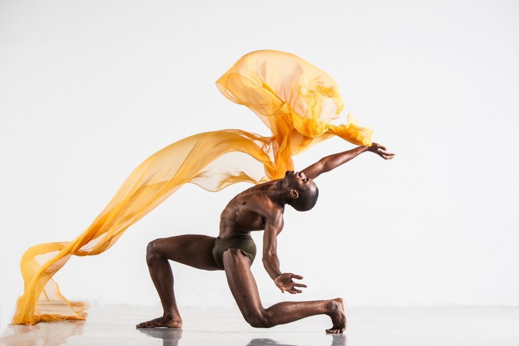 Los Angeles Dance Festival - BrockusRED - Photo by Denise Leitner