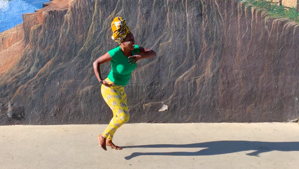 Invertigo Dance Theatre. Photo courtesy of the artists.