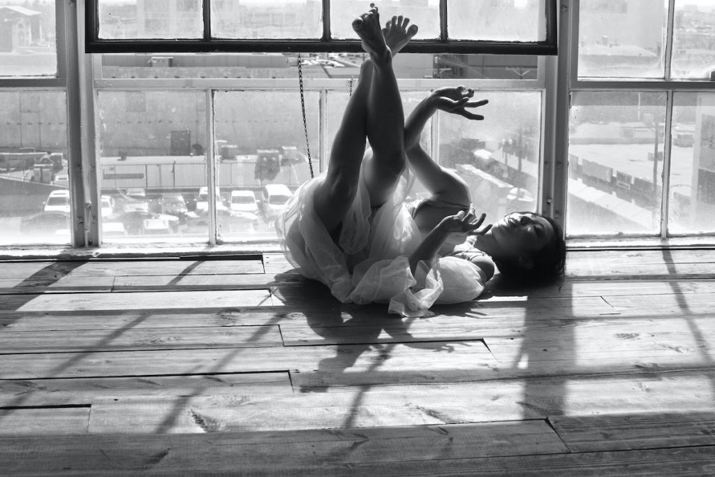 Invertigo Dance Theatre. Photo by Sarvey Tahmasebi Rector.