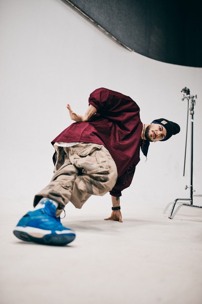 Marcelino “FrostFlow” Dacosta in All It Gives" - Photo courtesy of Théâtre Raymond Kabbaz 