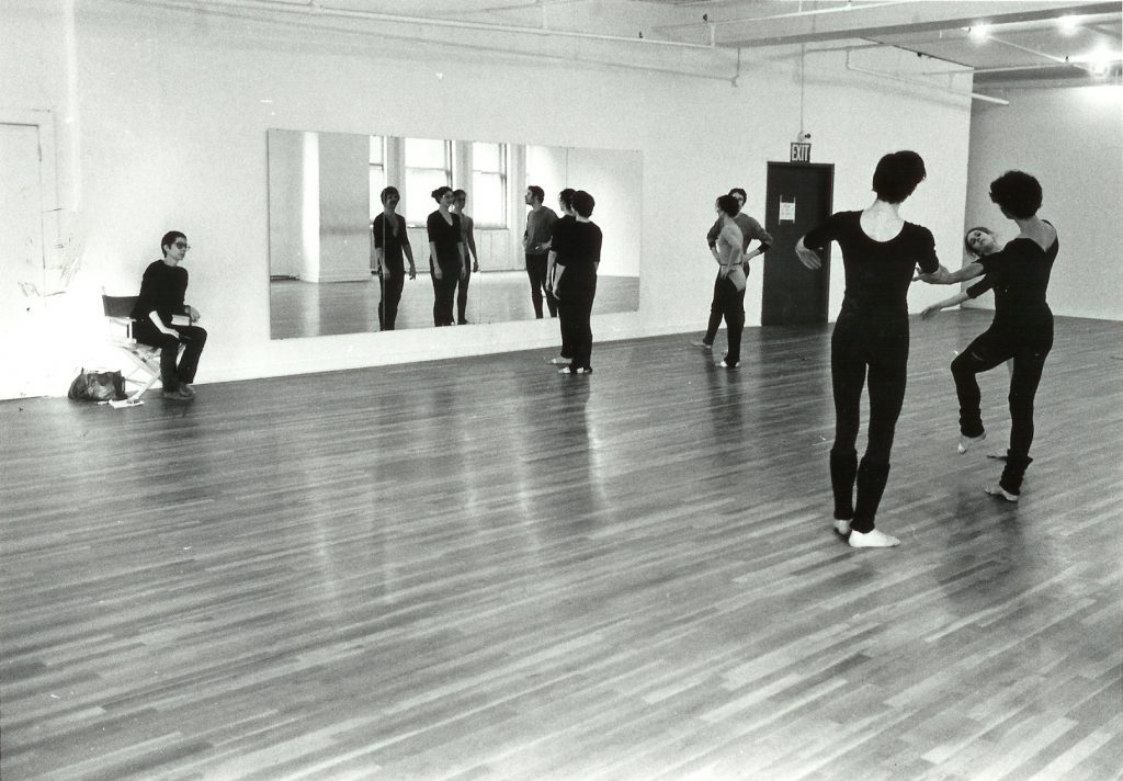 Viola Farber rehearsing company at Broadway/Bleeker Studio (1976) - (L to R) Viola Farber, Larry Clark, Anne Koren June Finch, Willi Feuer, Jeff Slayton, Susan Matheke, and Andé Peck - Photo by Chuck Osgood, courtesy of Viola Farber Estate