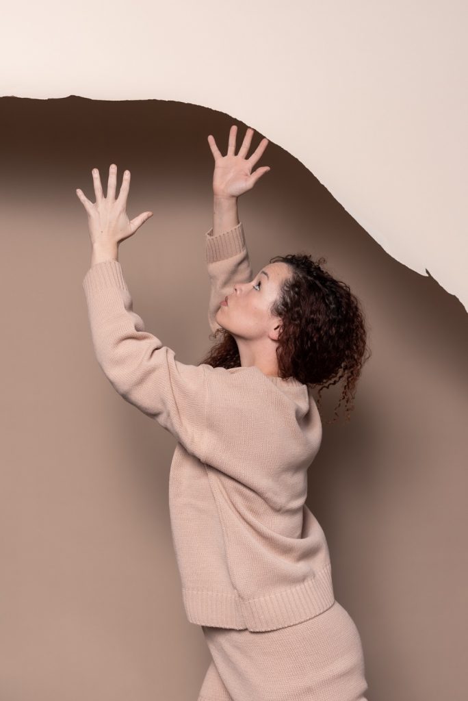 Stephanie Heckert - MashUp Contemporary Dance Company - Photo by Kelly Mustapha-Kellett