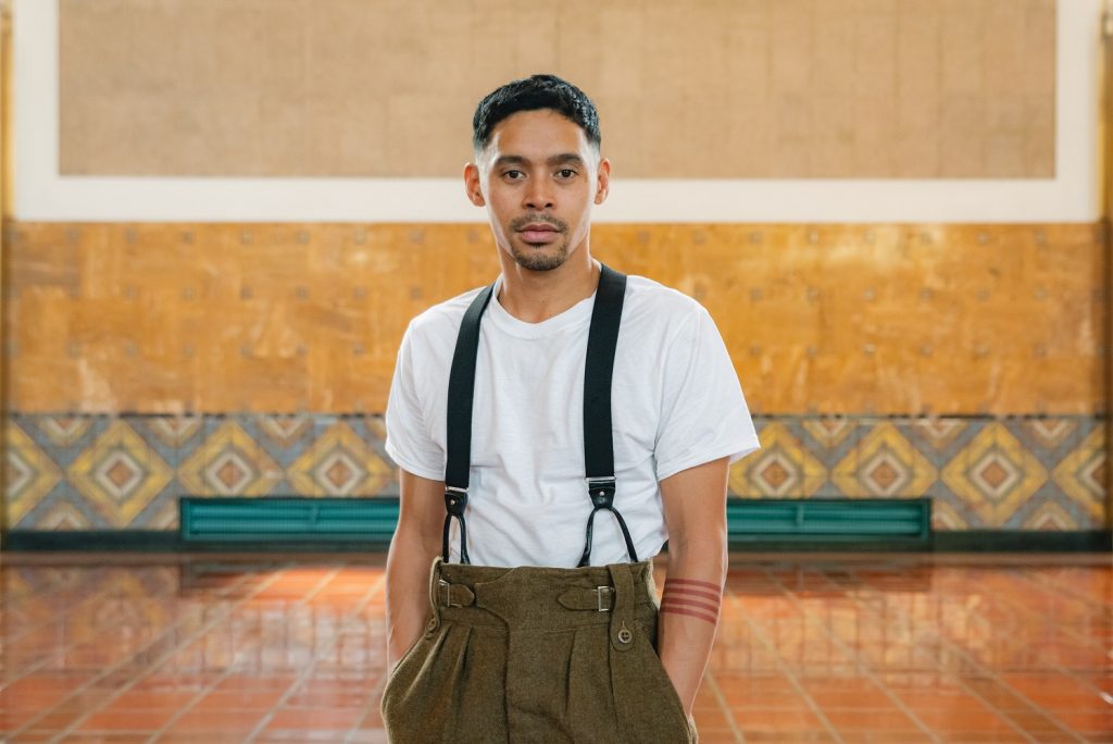 Jay Carlon on set of BAGGAGE - Photo by Fara Sosa