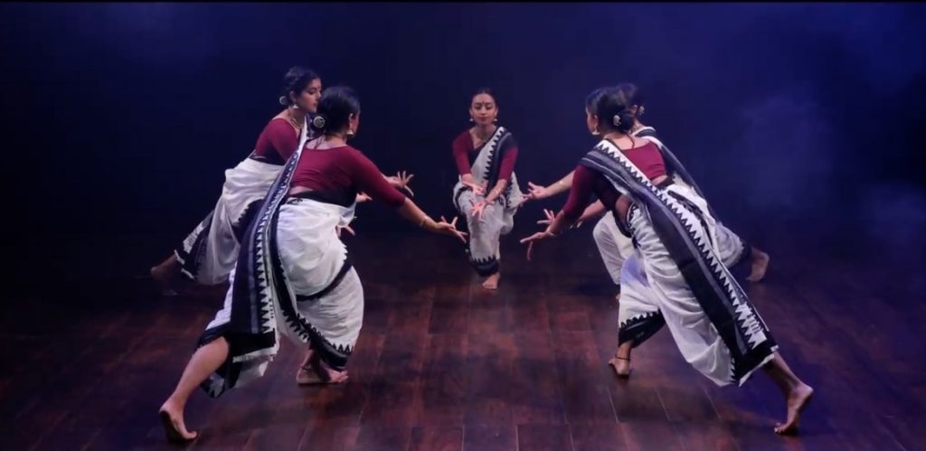 Arpana Dance Company in "Awe & Wonder" choreography by Ramya Harishankar - Photo courtesy of DS&D
