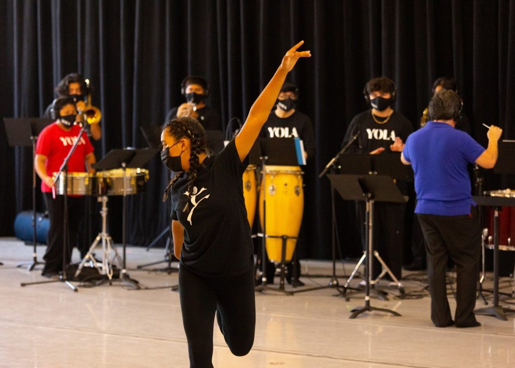 "Culmination Celebration" - Everybody Dance LA and YOLA - Photos in article are by Brian Hashimoto and Patricia Perez