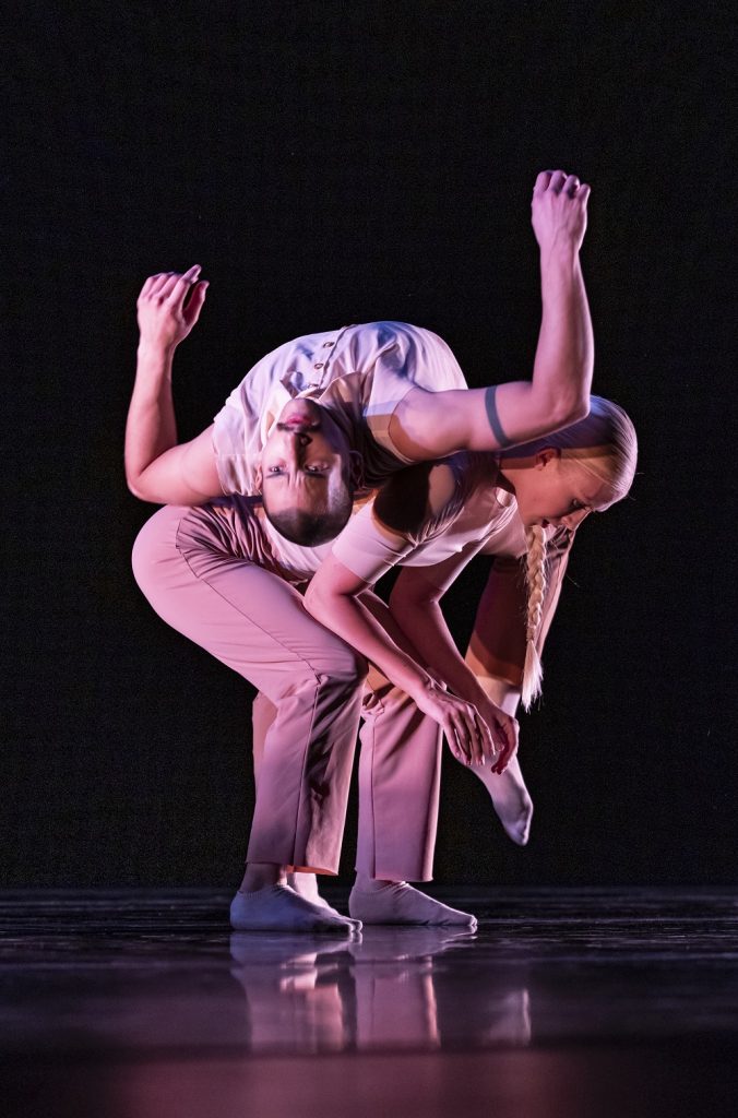 BODYTRAFFIC, Recurrence by Ethan Colangelo (L - R) Pedro Garcia, Paige Borowski – Photo by Tomasz Rossa