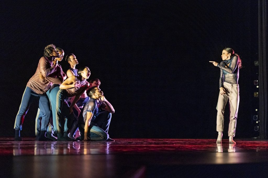 BODYTRAFFIC, SNAP by Micaela Taylor (L - R) Tyeri Morrison, Alana Jones, Guzman Rosado, Tiare Keeno, Lindsey Matheis, Joan Rodriguez, Katie Garcia - Photo by Tomasz Rossa