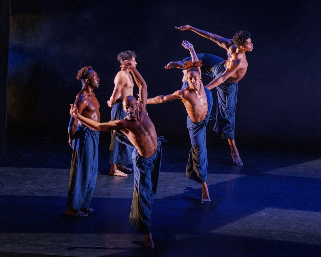 Ronald K. Brown / EVIDENCE - "Upside Down" - Photo by Reed Hutchinson/CAP UCLA