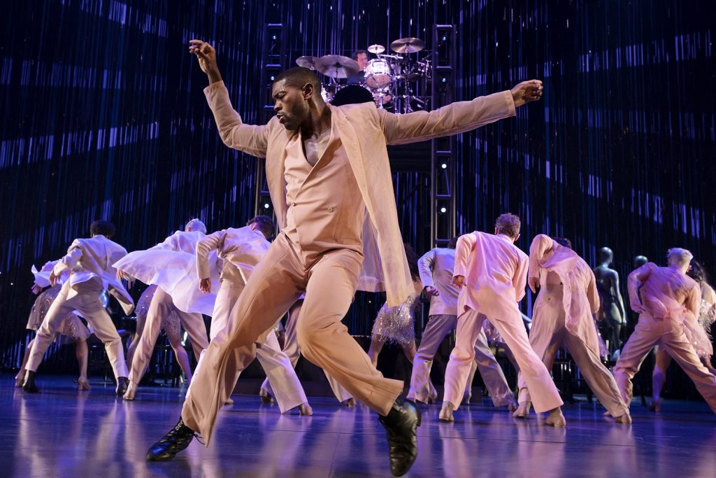 Jōvan Dansberry with the cast of Bob Fosse's 'Dancin' - Photo by Julieta Cervantes