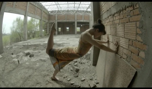 Dare to Dance in Public. Photo courtesy of the artists