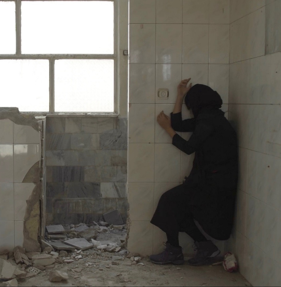 Still from A BUTTERFLY IS KNOCKING ON THE WINDOW (Iran) , directed by Mohammad Hossami - Photo courtesy of D2D