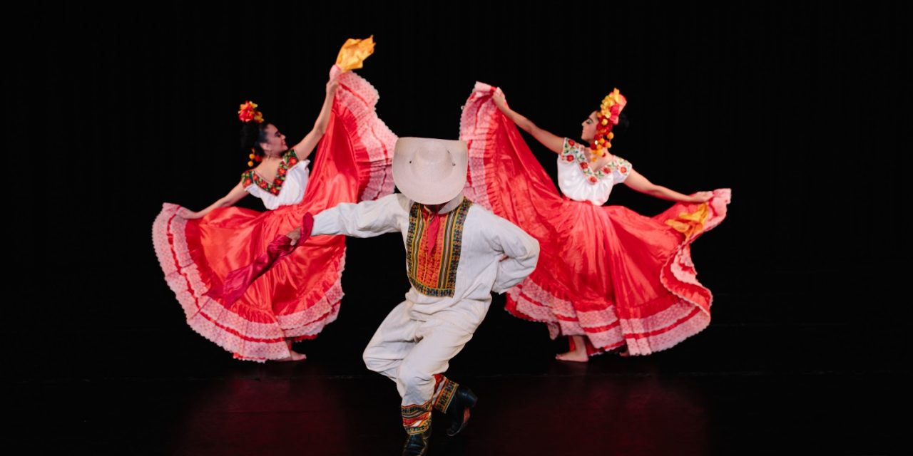 Que Viva Mexico! Pacifico Dance Company: A Review