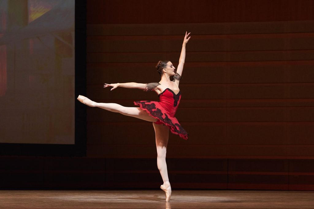 Joy Womack in "Don Quixote" - Photo y Karolina Kuras