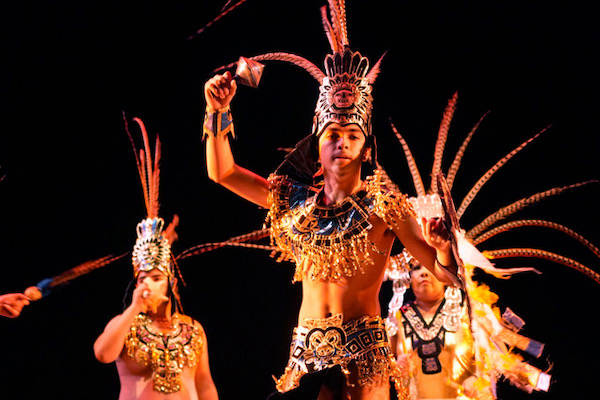 Danza Floricanto/USA. Photo by Frank Sandoval