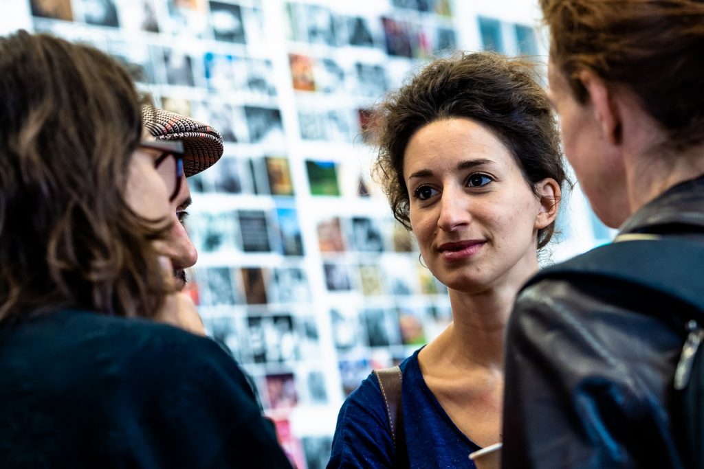 Sandrine Heyraud (center) - Photo by Copyright J. Van Belle - WBI