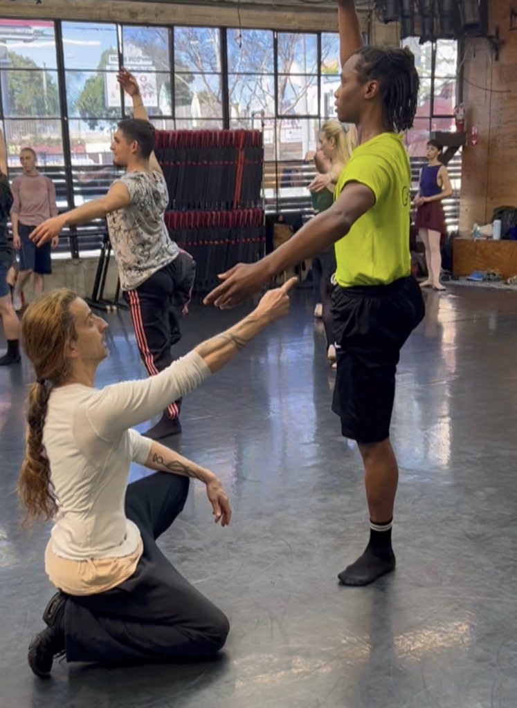 Ido Tadmor giving personal correction to student - Photo courtesy of the artist.