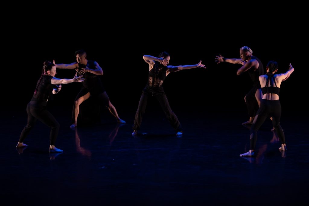 FUSE Dance Company - Leann Alduenda, Phillip Lu, Stephani Lin Ocampo, Joshua D. Estrada-Romero, Julia Rae Mdoran in "AlphA ArenA" - Photo by Denise Leitner