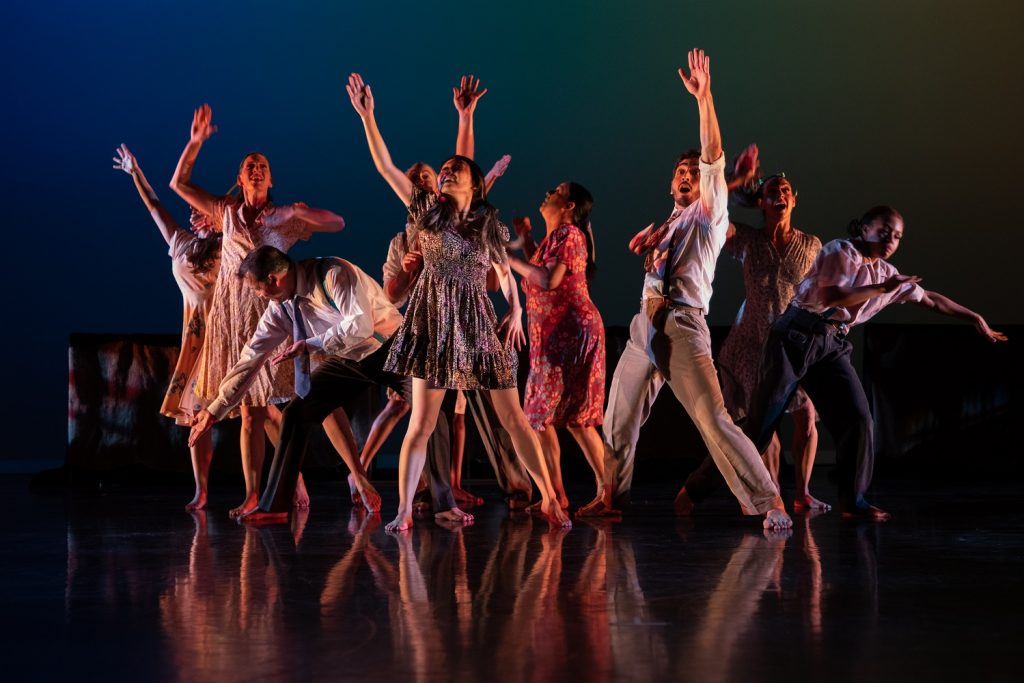 Nannette Brodie Dance Theatre in "Auction" - Photo by Denise Leitner