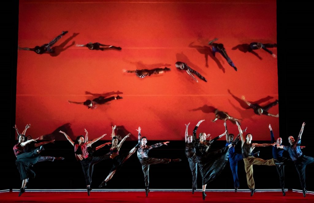 LA Dance Project - Photo courtesy of La Seine Musicale