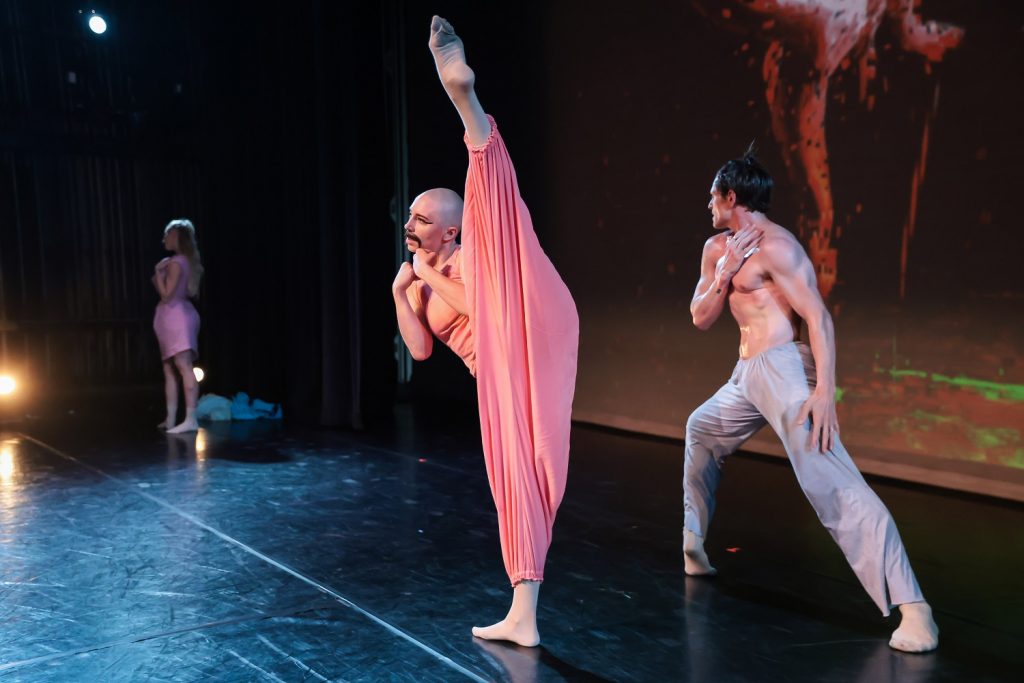 "The Mythology of Self" - Dancers Amanda de Oliveira, Gretchen Ackerman, Nicholas Sipes, Choreography by Laurie Sefton - Artwork by Paige Twyman - Photo by Skye Schmidt