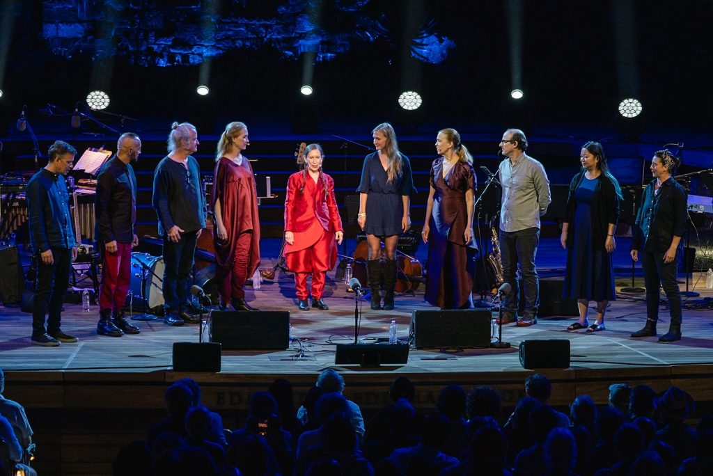 Curtain call with full cast of "Memory Game" - Photo by Farah Sosa for the LA Phil