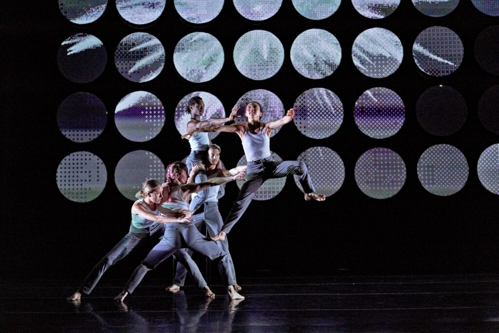 Invertigo Dance Theatre in Laura Karlin's "Formulae and Fairy Tales" - Photo by George Simian