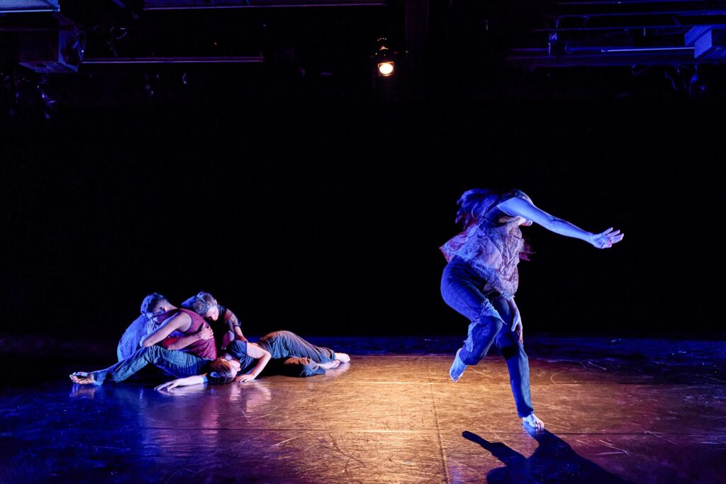 Deborah Rosen and Dancers in "FRAG mented" - Photo by George Simian