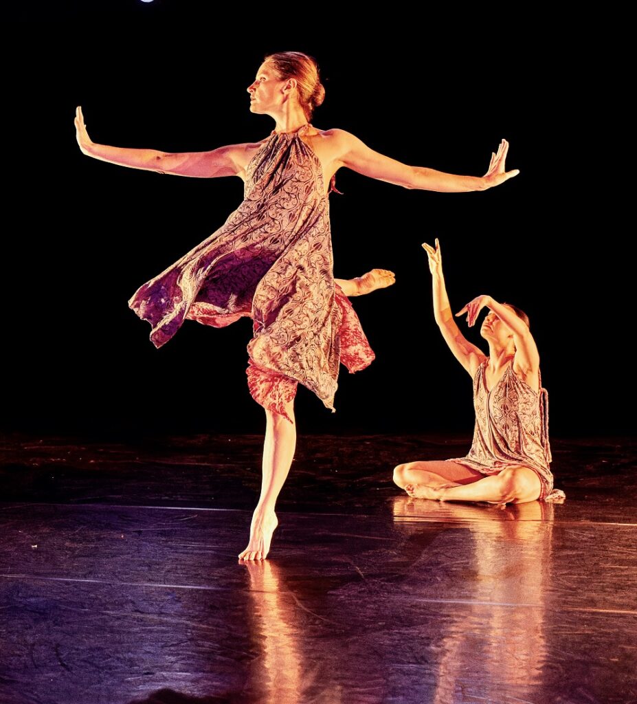 Sara Scrimshaw and Natalie Bojorquez in "Les Moulins de Mon Coeur", choreography by Jamie Nicols - Photo by George Simian.